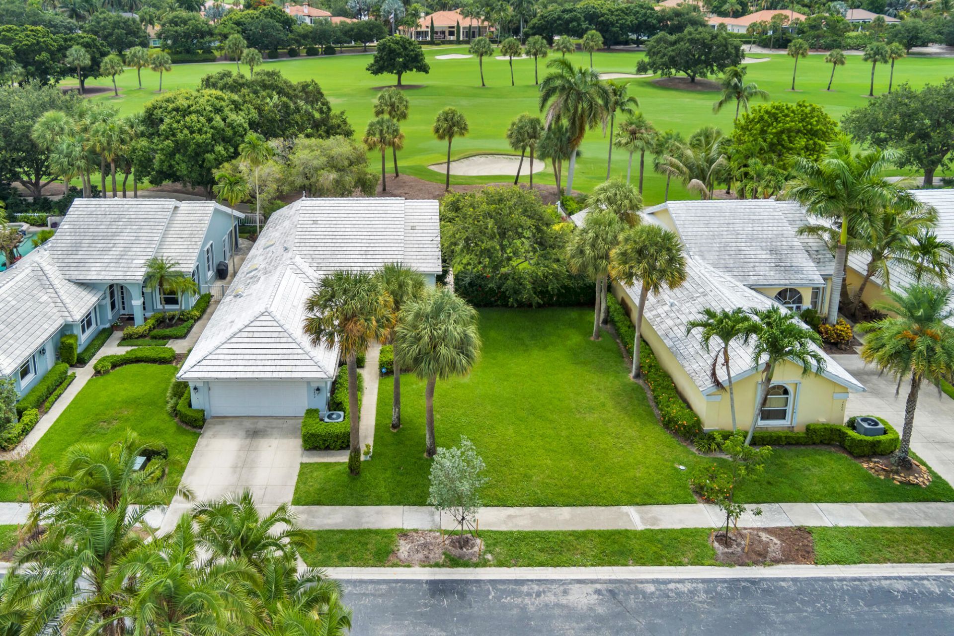 2402 Saratoga Bay Drive, West Palm Beach, FL 33409 Photo