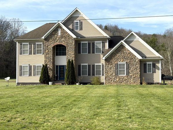 1860 Brushy Rd, Greenup, KY 41144