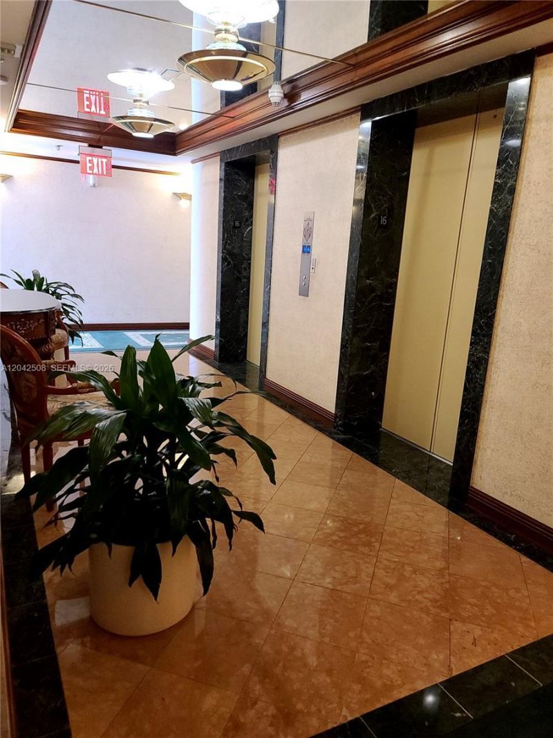 5757 Collins Ave , Unit 1604, Miami Beach, FL 33140 Photo