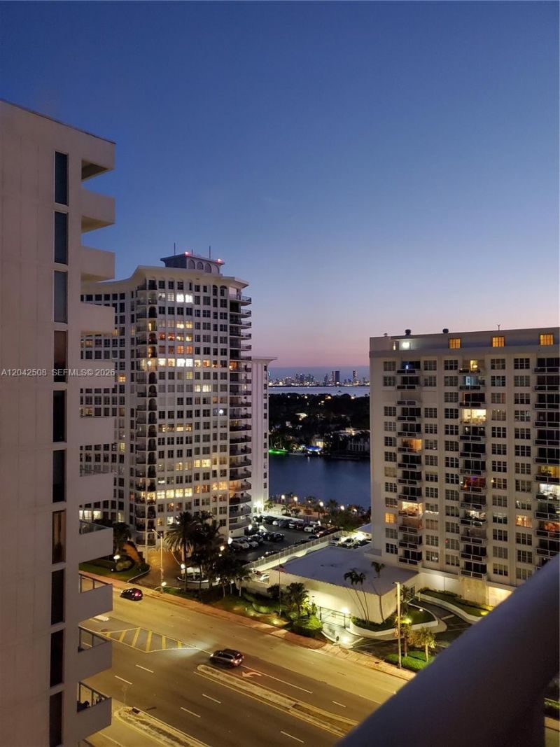 5757 Collins Ave , Unit 1604, Miami Beach, FL 33140 Photo