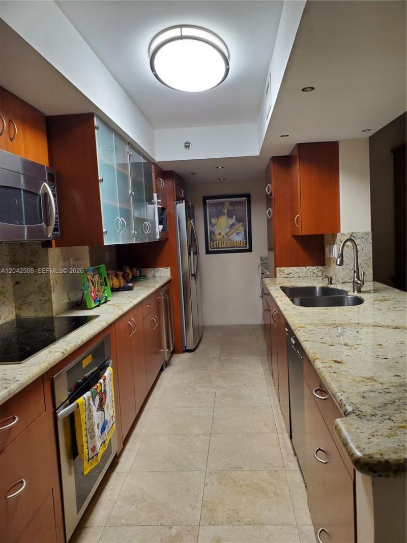 5757 Collins Ave , Unit 1604, Miami Beach, FL 33140 Photo
