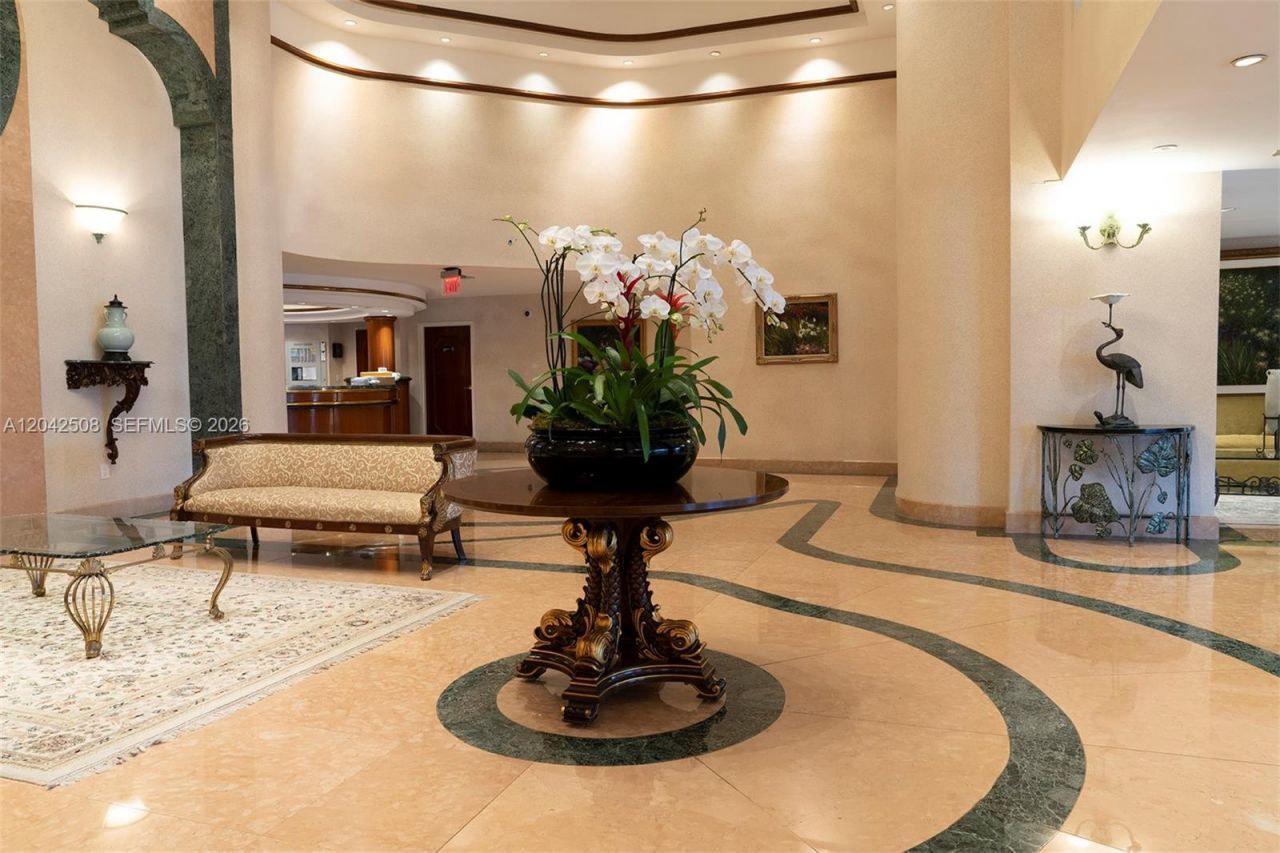 5757 Collins Ave , Unit 1604, Miami Beach, FL 33140 Photo