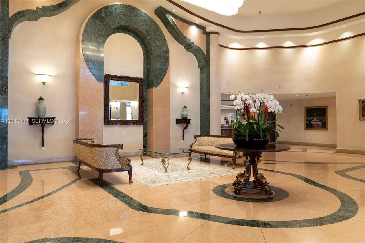 5757 Collins Ave , Unit 1604, Miami Beach, FL 33140 Photo
