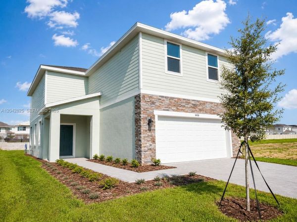 4458 River Beacon Blvd, Davenport, FL 33837