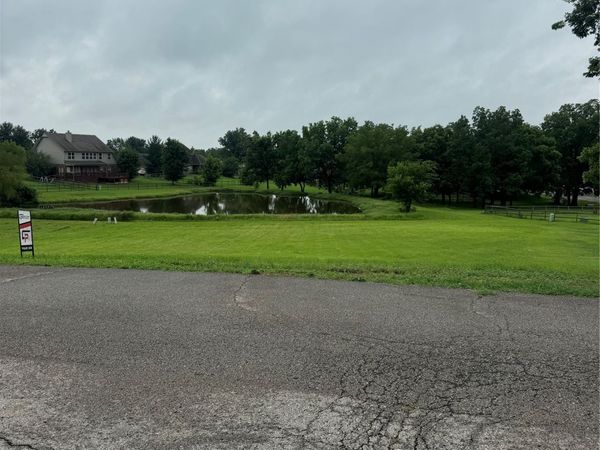 S Tall Chief Avenue , Skiatook, OK 74070