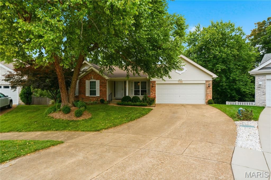 708 Arbor Crest Way, Ballwin, MO 63021 Main Photo