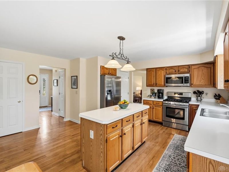 6295 Stoneyford Court, West Chester, OH 45069 Photo 14