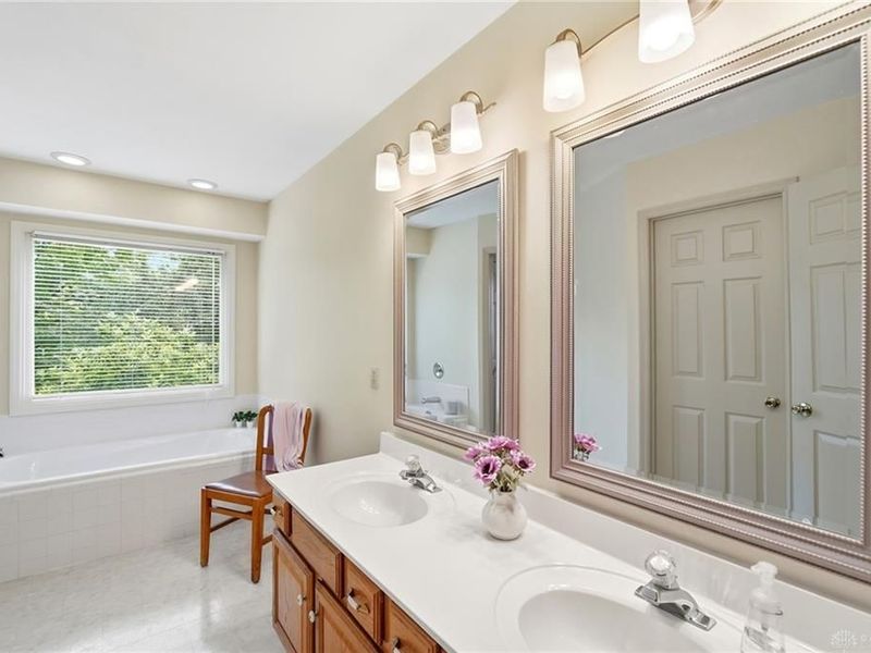 6295 Stoneyford Court, West Chester, OH 45069 Photo 37