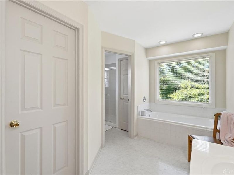 6295 Stoneyford Court, West Chester, OH 45069 Photo 38