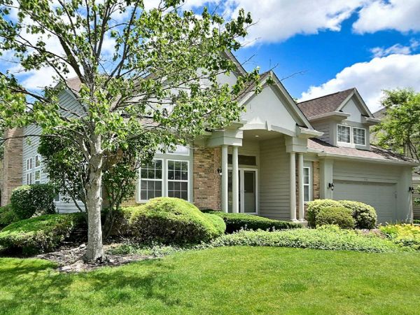 715 Masters Lane , Riverwoods, IL 60015
