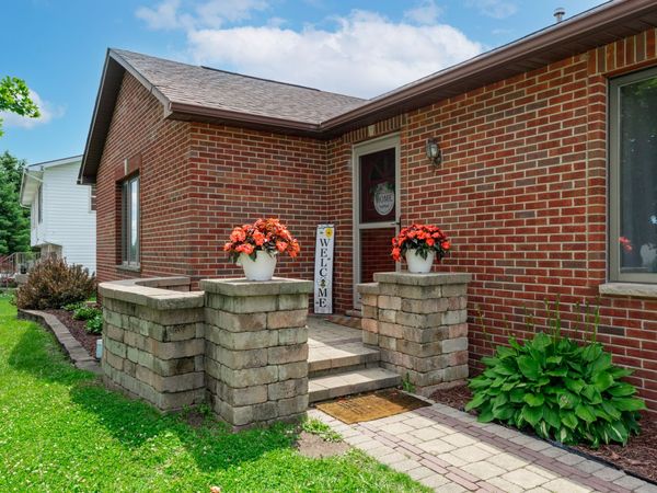 10205 Sharon Lane , Hebron, IL 60034