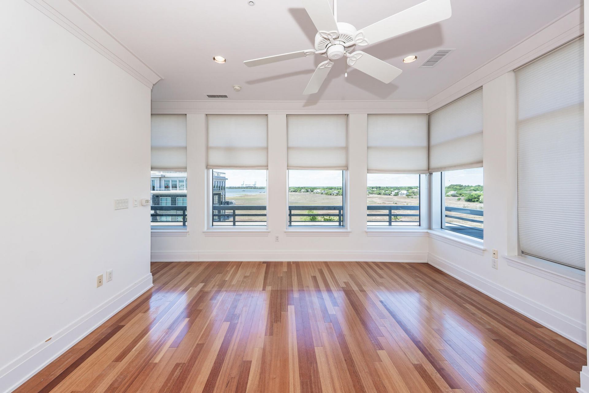 269 Cooper River Drive Photo 33