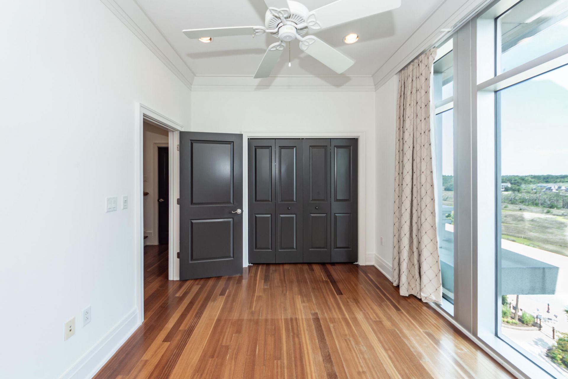 269 Cooper River Drive Photo 43