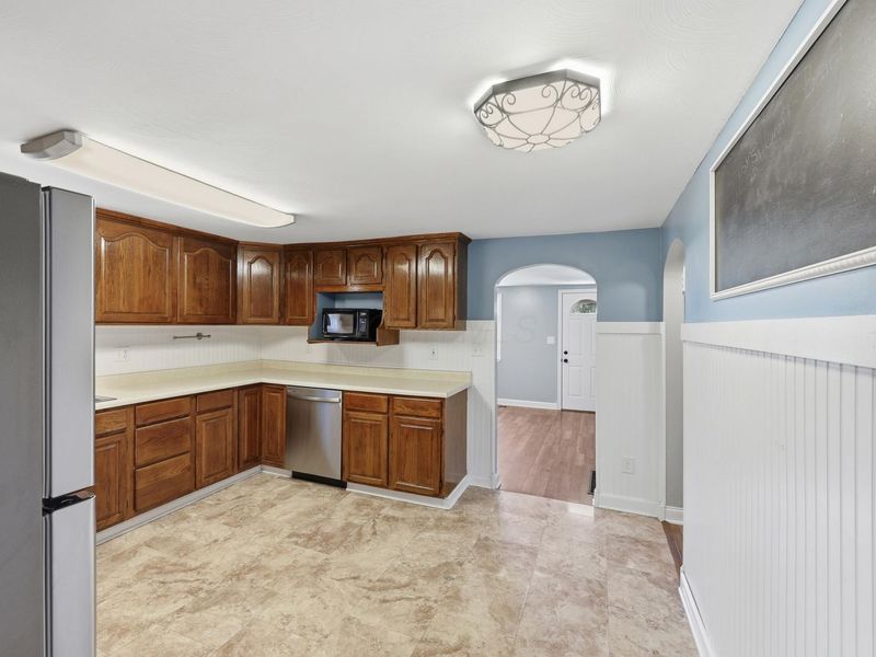 808 W 9th Street, Marysville, OH 43040 Photo 10