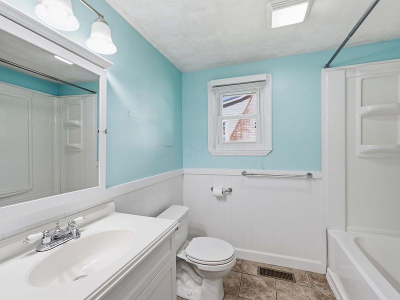 808 W 9th Street, Marysville, OH 43040 Photo 16