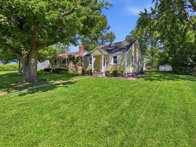 808 W 9th Street, Marysville, OH 43040 Photo 4