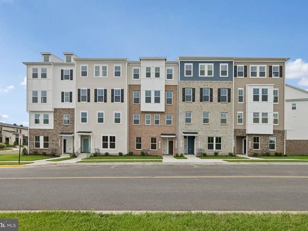 19542 VILLAGE WALK DRIVE , MONTGOMERY VILLAGE, MD 20886