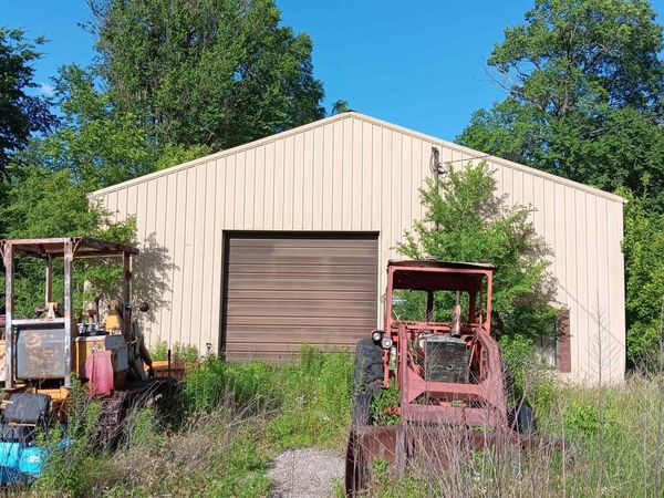 375 Milwaukee Avenue, Ainsworth, IA 52201
