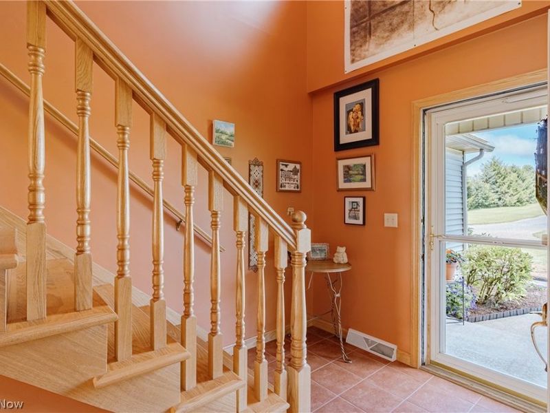 5174 Oakhill Street, Louisville, OH 44641 Photo 6