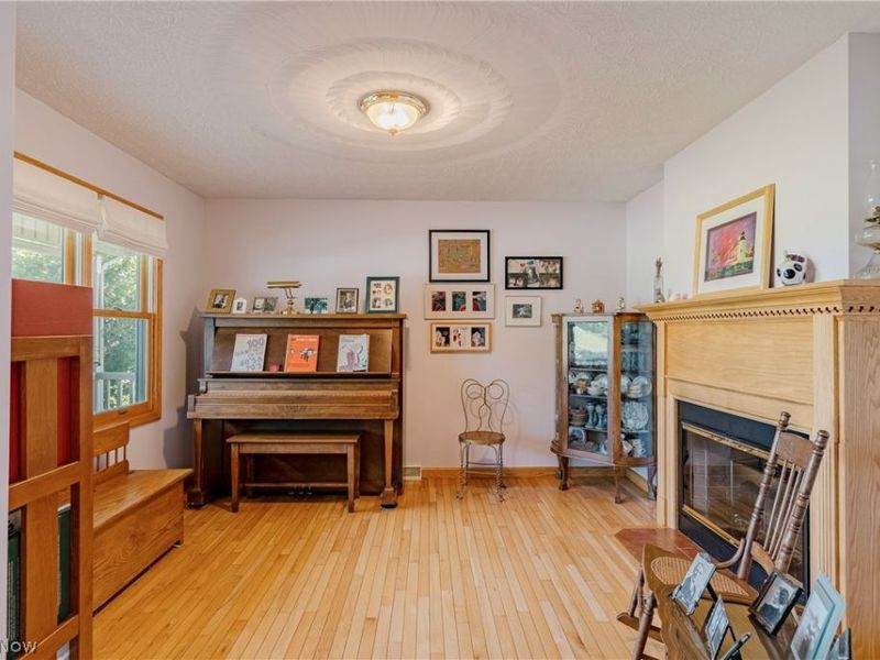 5174 Oakhill Street, Louisville, OH 44641 Photo 8