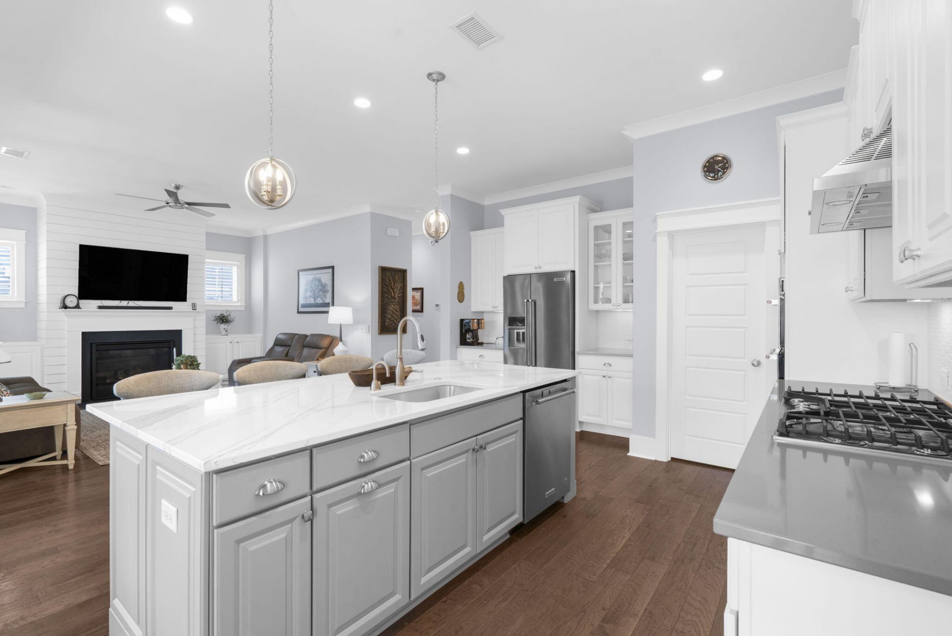 1372 Founders Way Photo 12