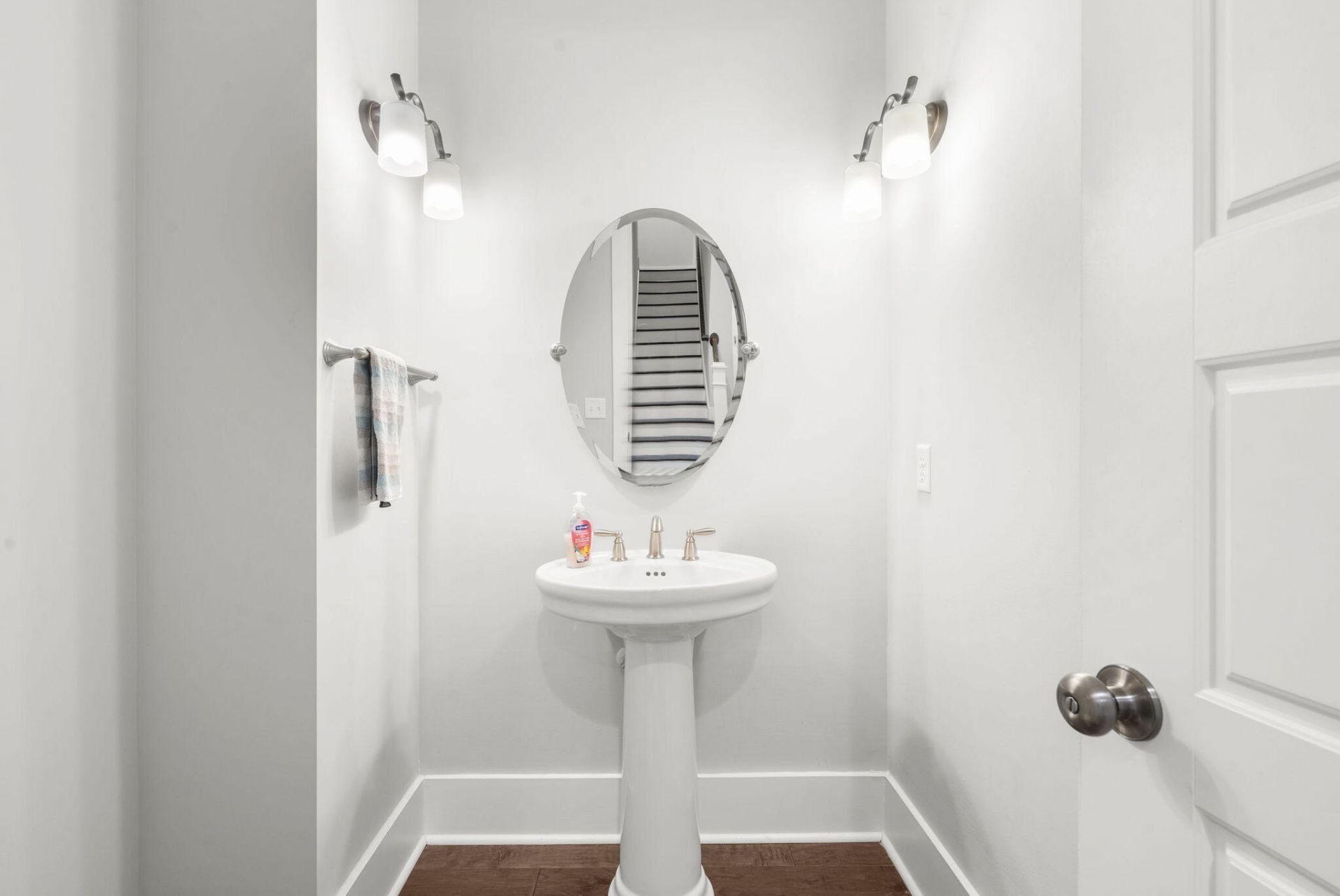 1372 Founders Way Photo 25