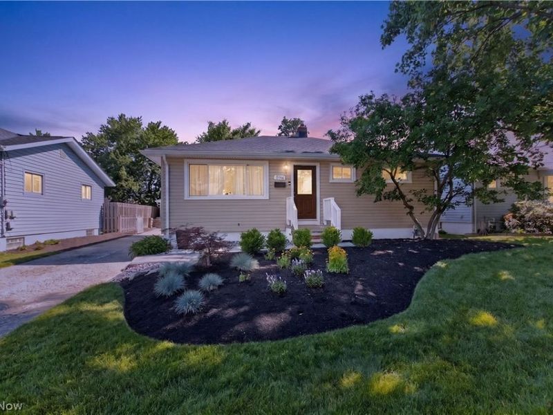 15916 Meigs Boulevard, Brook Park, OH 44142 Photo 2