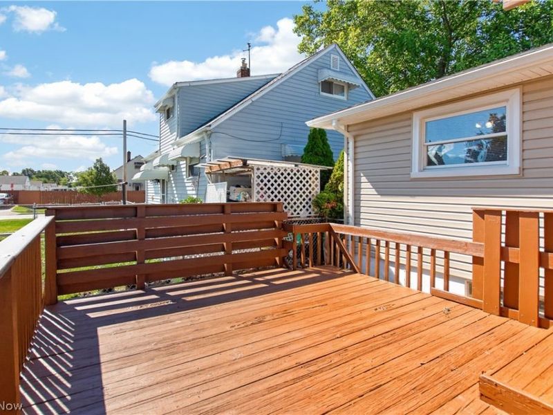 15916 Meigs Boulevard, Brook Park, OH 44142 Photo 34