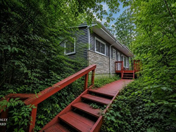 2881 Marshall Avenue, Cincinnati, OH 45225