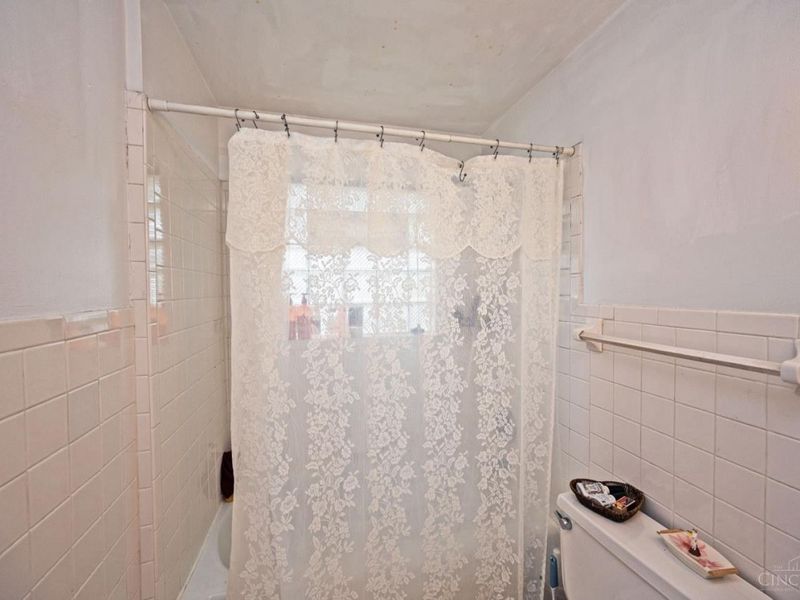 2881 Marshall Avenue, Cincinnati, OH 45225 Photo 25