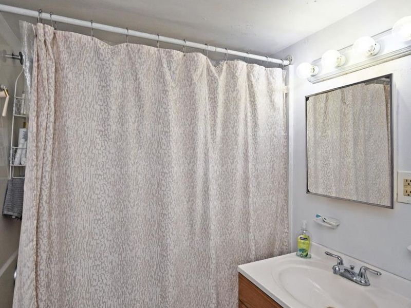 2881 Marshall Avenue, Cincinnati, OH 45225 Photo 43