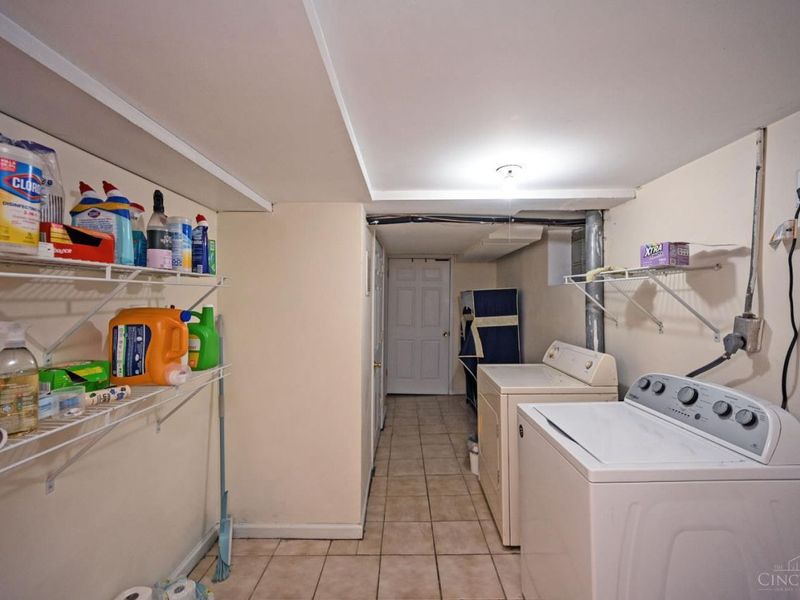 2881 Marshall Avenue, Cincinnati, OH 45225 Photo 44