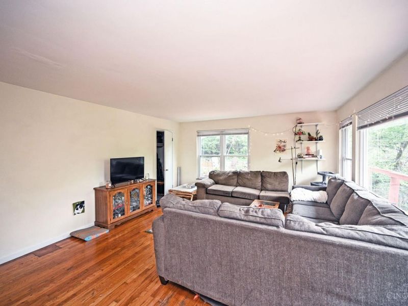 2881 Marshall Avenue, Cincinnati, OH 45225 Photo 8