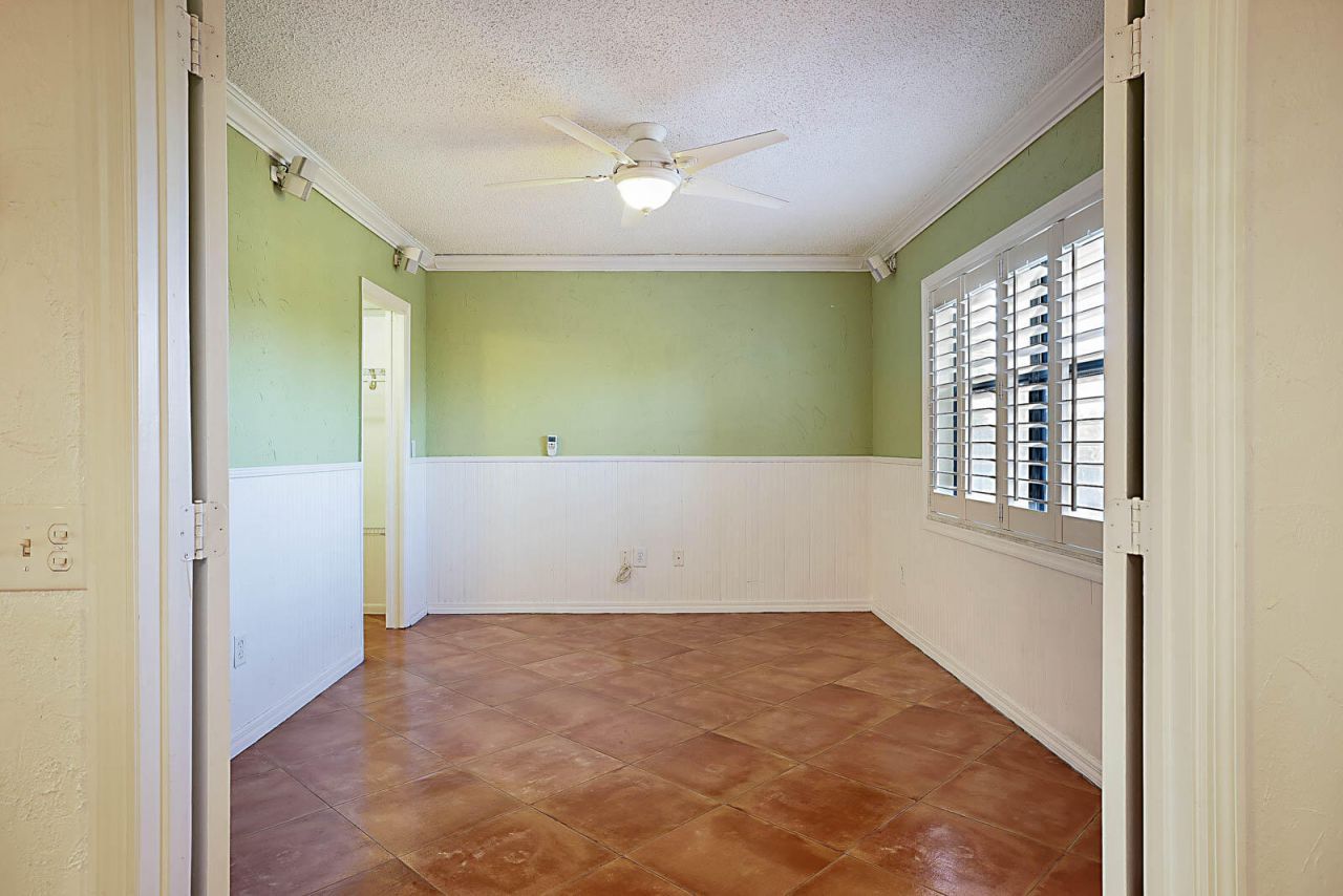 896 N Federal Highway, Unit 325, Lantana, FL 33462 Photo