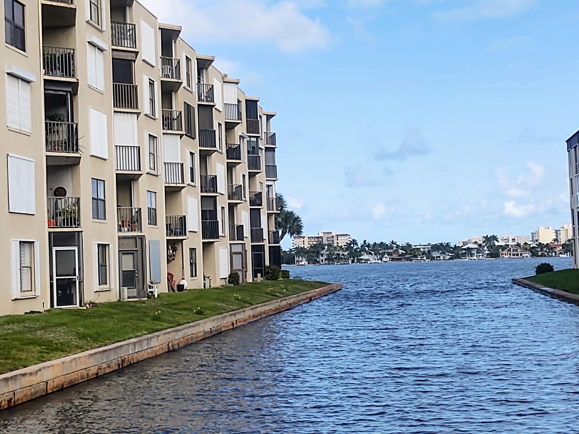 896 N Federal Highway, Unit 325, Lantana, FL 33462 Photo