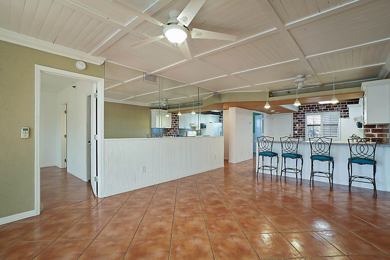 896 N Federal Highway, Unit 325, Lantana, FL 33462 Photo