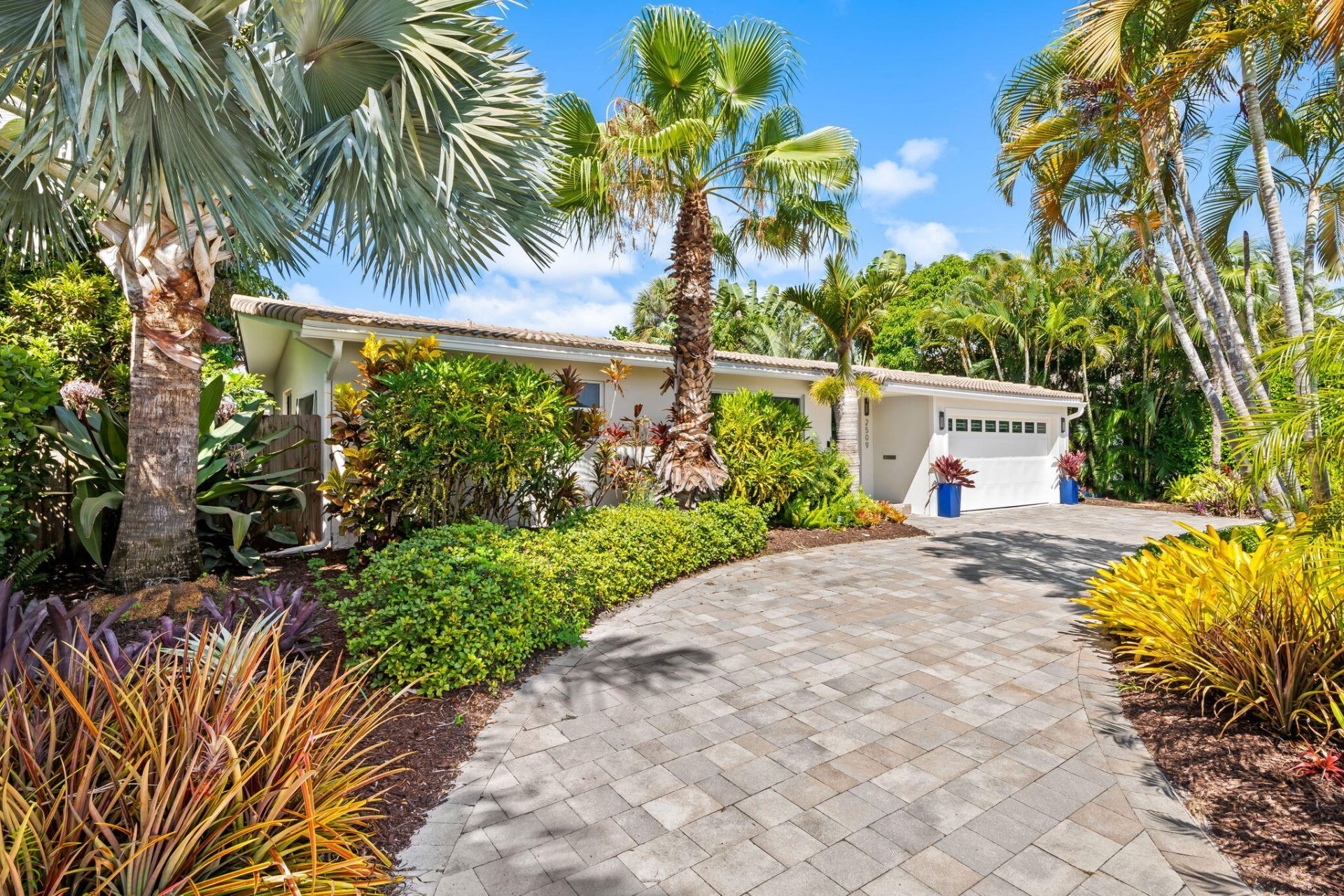 2509 NE 22nd Terrace, Fort Lauderdale, FL 33305 Photo