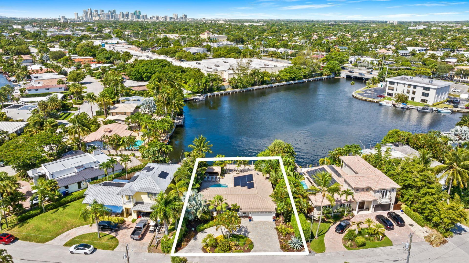 2509 NE 22nd Terrace, Fort Lauderdale, FL 33305 Photo