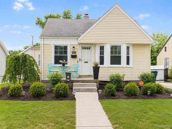 2841 Royal Avenue , Berkley, MI 48072