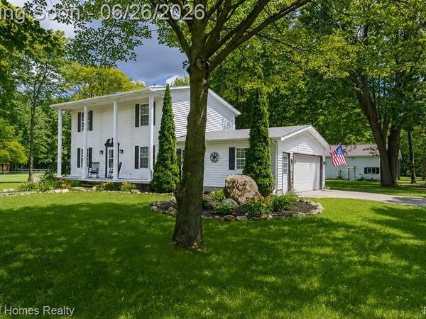 12364 Morrish Road, Montrose Twp, MI 48420
