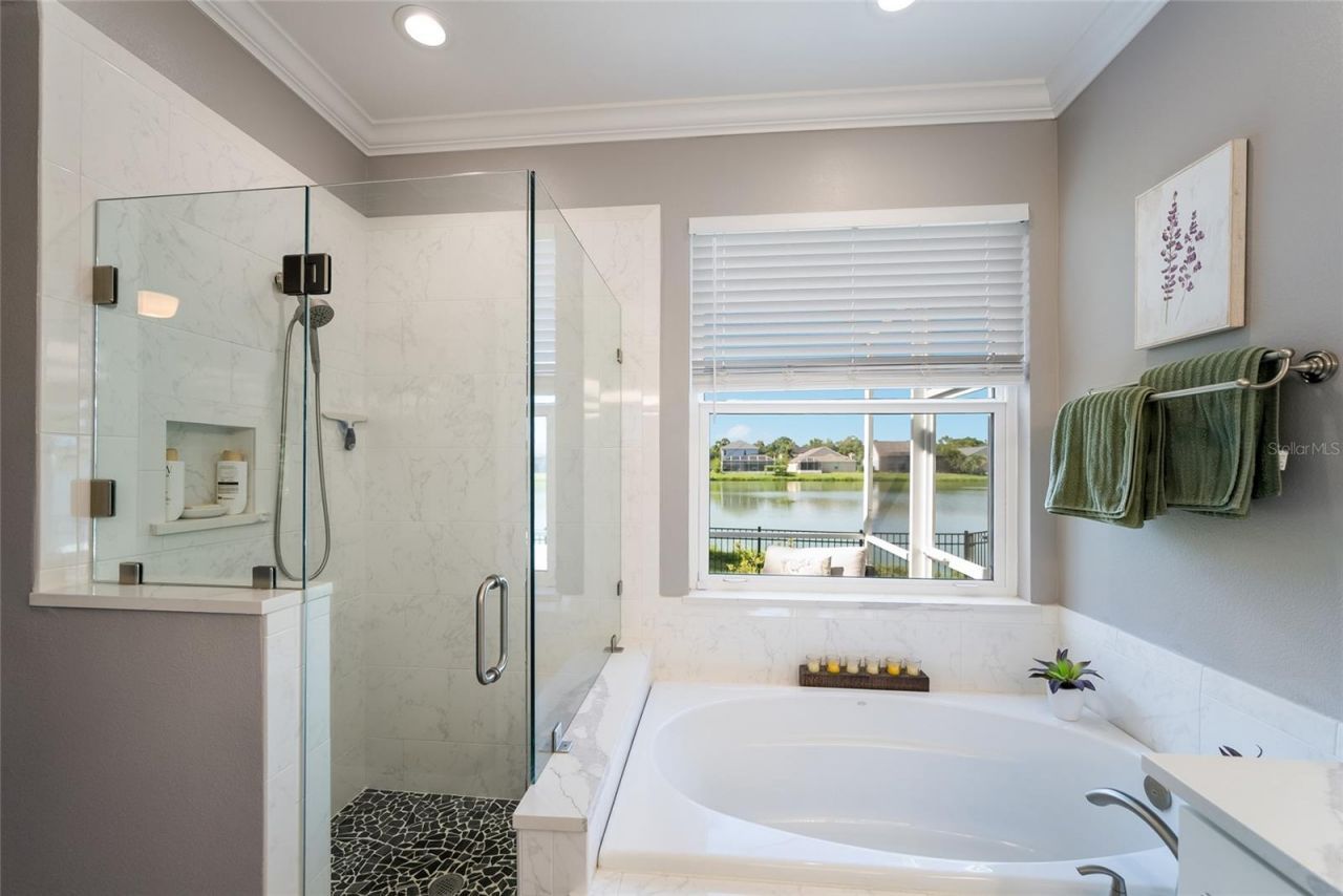 5030 58th Terrace E, Bradenton, FL 34203 Photo