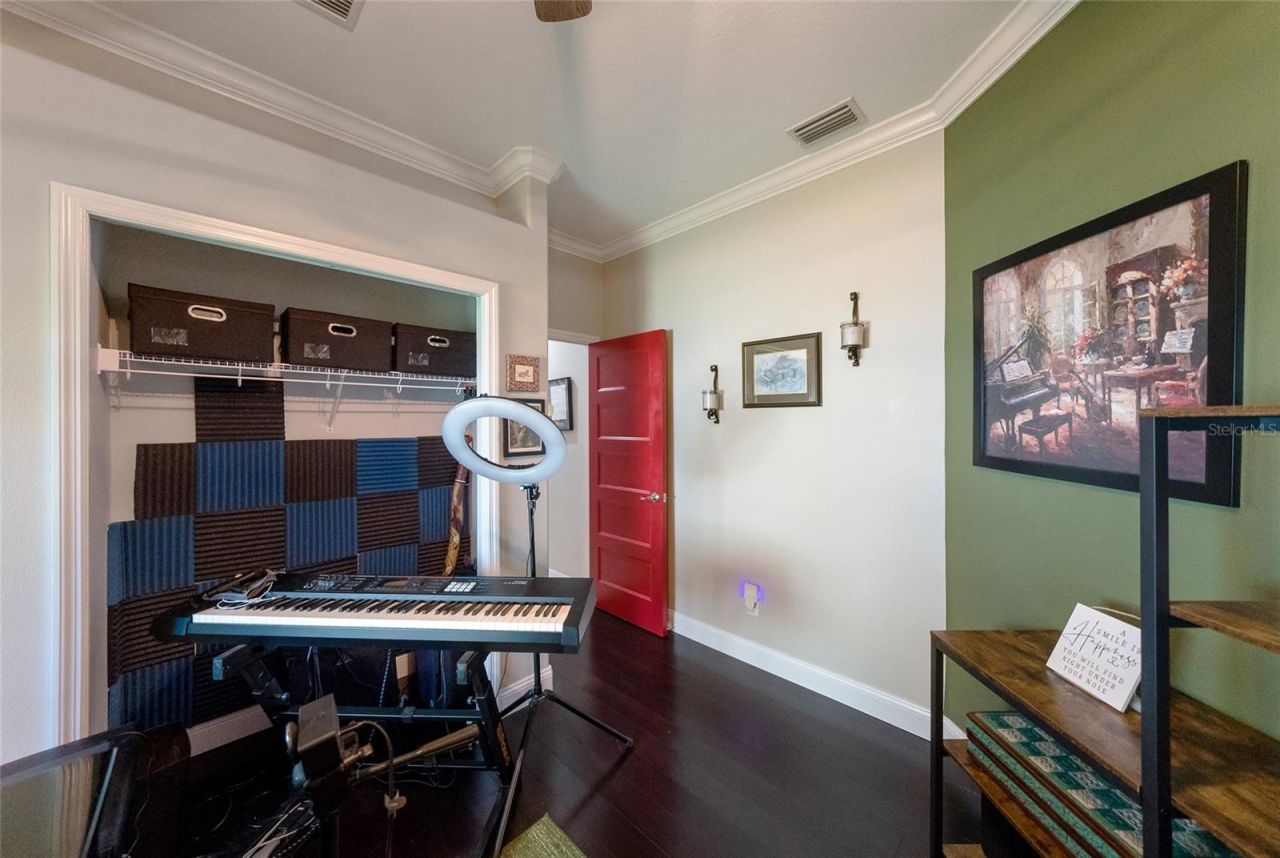 5030 58th Terrace E, Bradenton, FL 34203 Photo