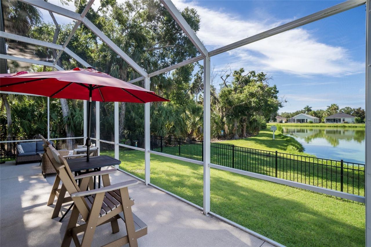 5030 58th Terrace E, Bradenton, FL 34203 Photo
