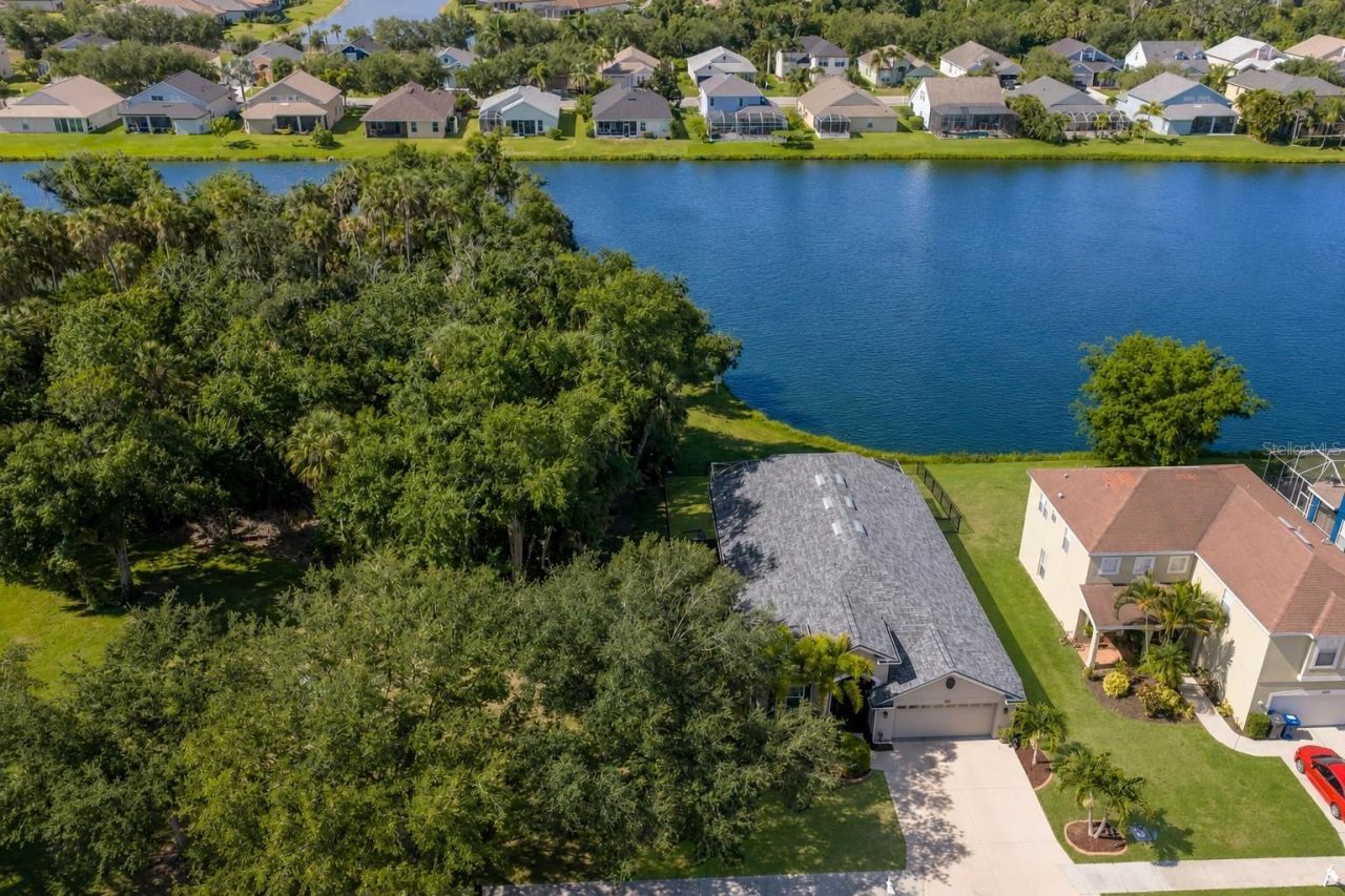 5030 58th Terrace E, Bradenton, FL 34203 Photo