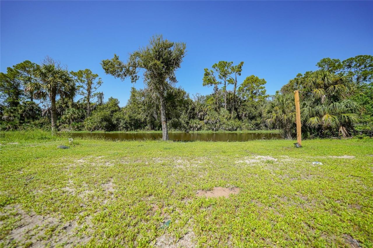 351 & 359 Kindred Boulevard, Port Charlotte, FL 33954 Photo