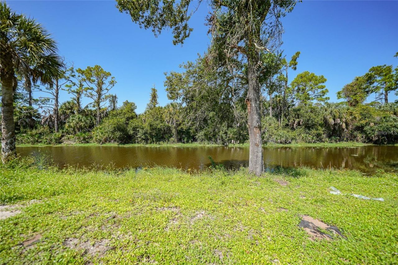 351 & 359 Kindred Boulevard, Port Charlotte, FL 33954 Photo