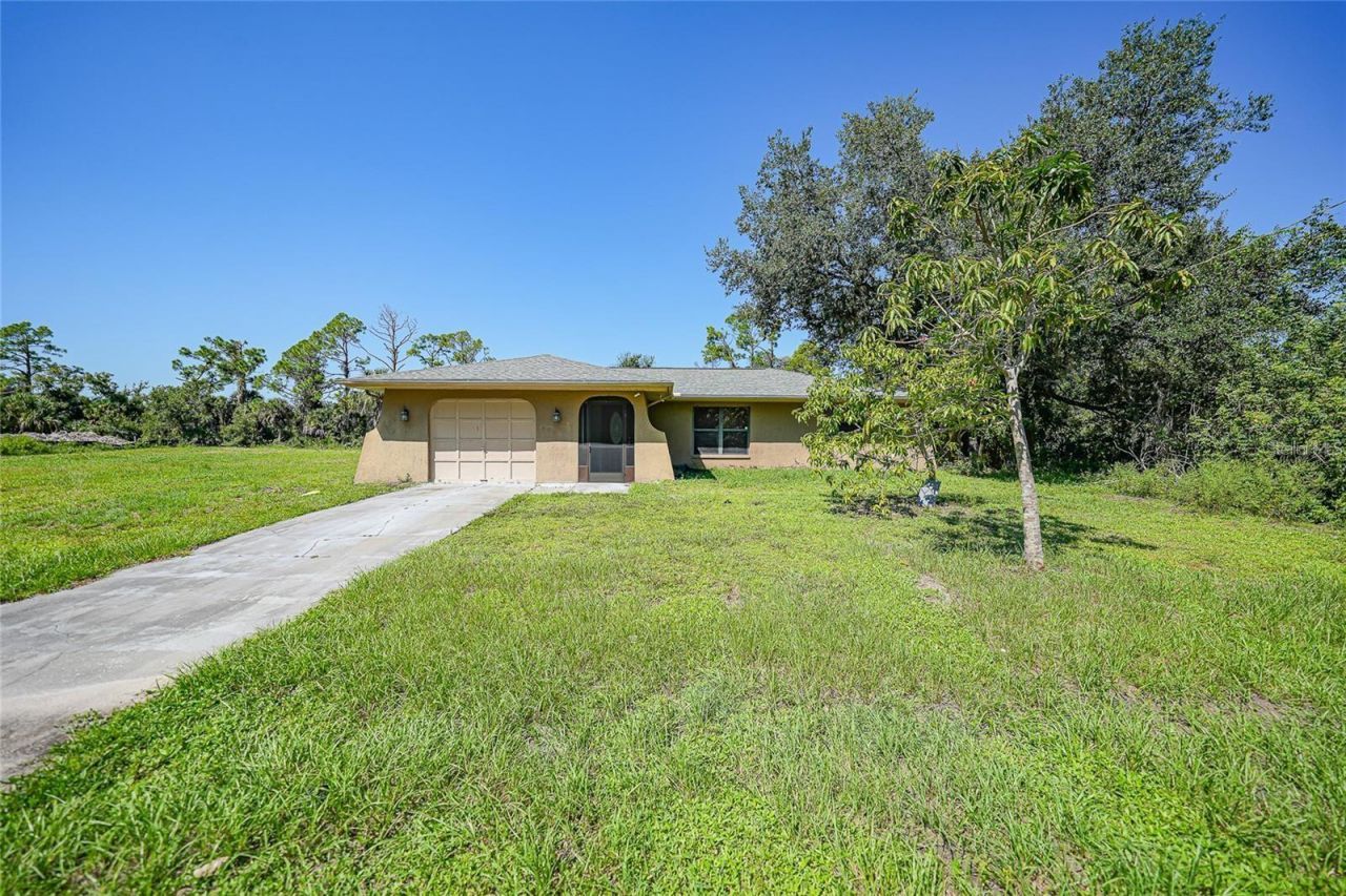 351 & 359 Kindred Boulevard, Port Charlotte, FL 33954 Photo