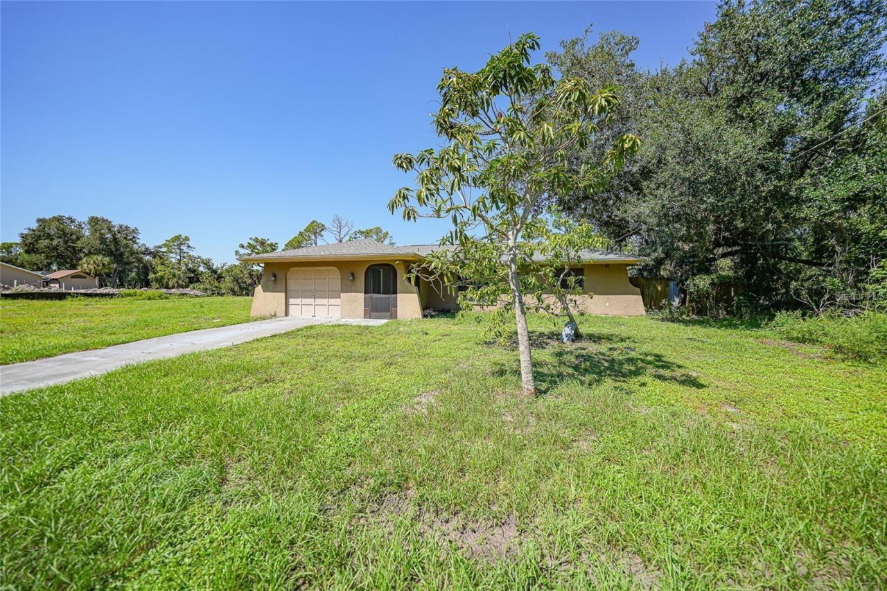 351 & 359 Kindred Boulevard, Port Charlotte, FL 33954 Photo