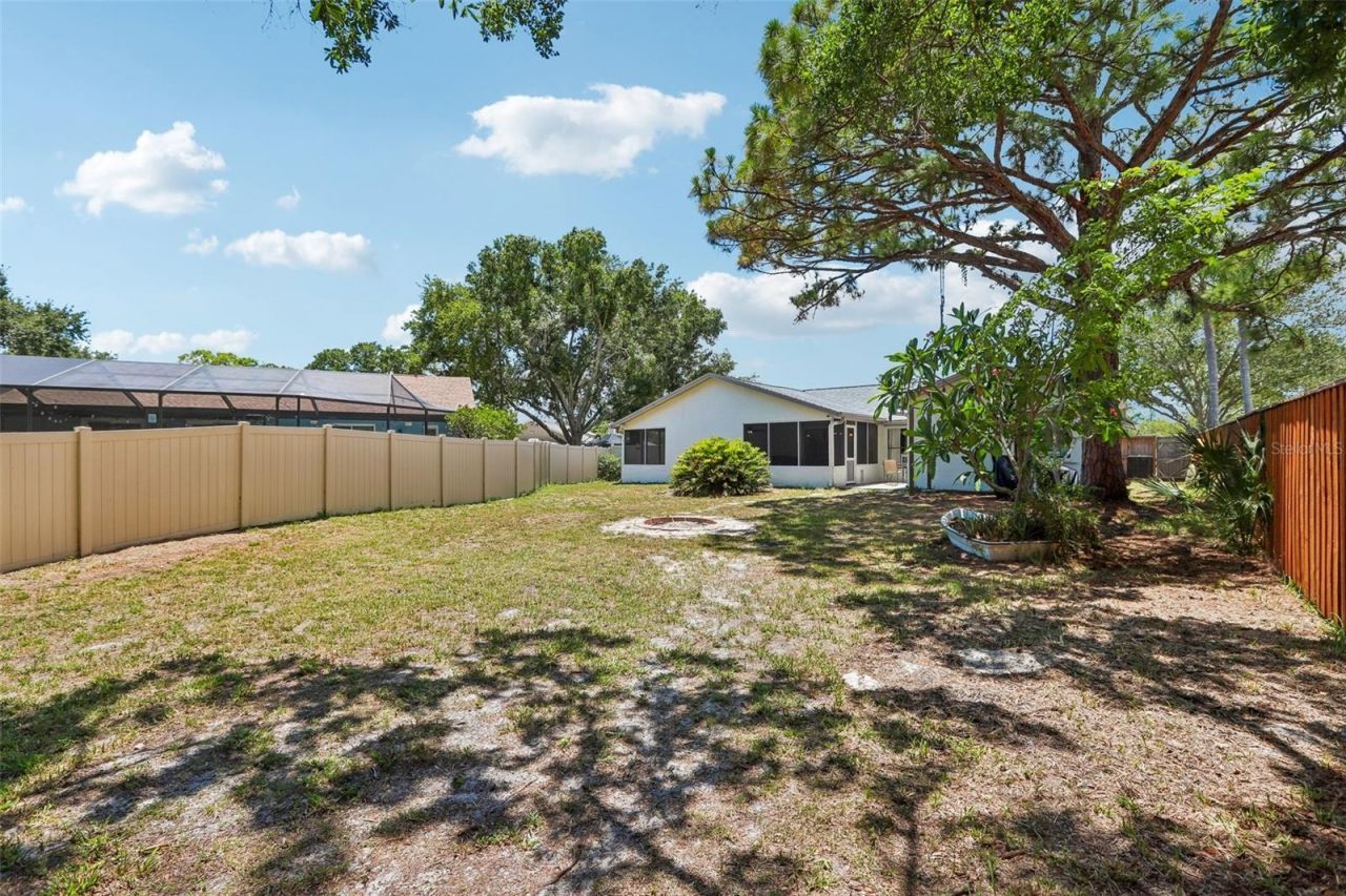 6805 Longpointe Way, Tampa, FL 33615 Photo