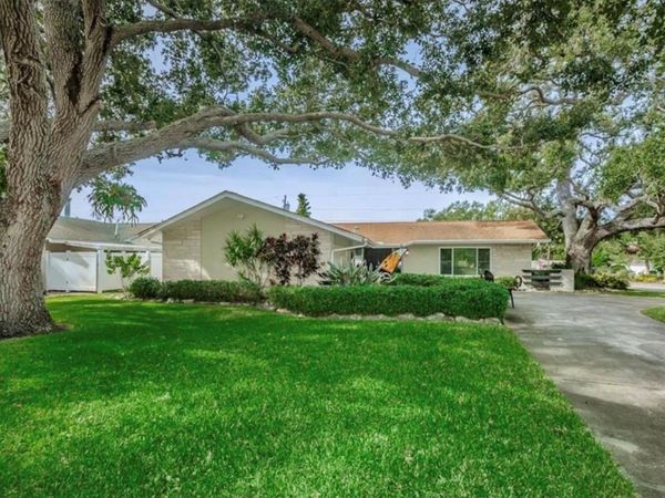 12196 145TH ST , LARGO, FL 33774